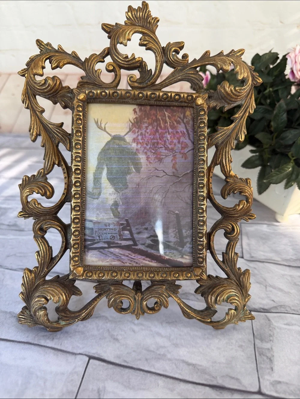 Antique Victorian ornate heavy brass picture frame folding footed 7.5”X10.5”